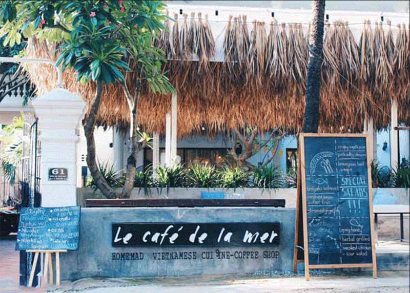 Không gian tại quán cafe đẹp Sài Gòn - Tiệm Le Café De La Mer